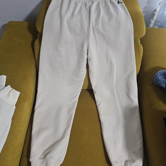 Nike Kids Casual Bottoms in Cream - Picture 10 of 13